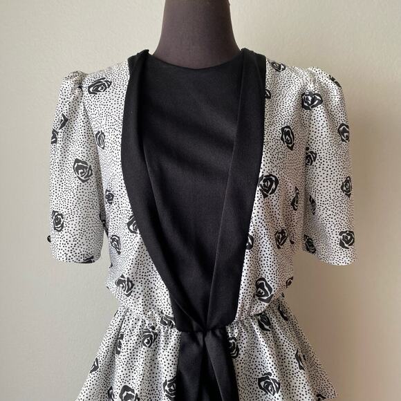 Vintage sz M one piece 80s midi dress - Picture 2 of 5